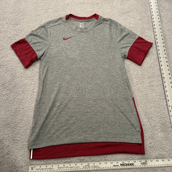 Nike Team Player Warm Up Layer Men Training Shirt Grey Red CI4545 021 (Medium) - Picture 1 of 5